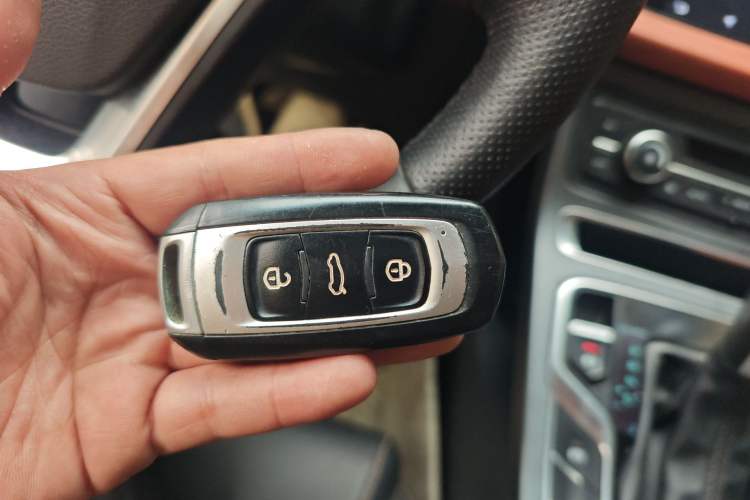 Used Geely Auto Vision S1 2018 1.5L CVT Fongchi Model Vehicle Key