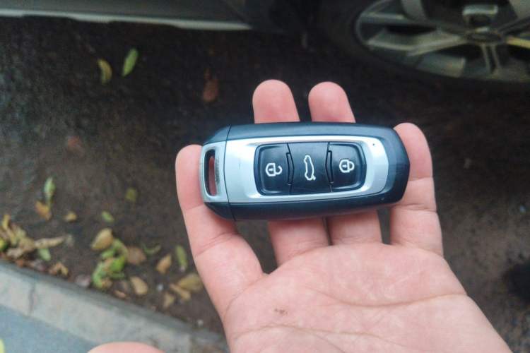 Used Geely Auto Vision S1 2018 1.4T CVT FENGXING Model Vehicle Key