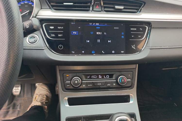 Used Geely Auto Vision S1 2018 1.5L Manual Fong Chi Model Audio And AC Panel