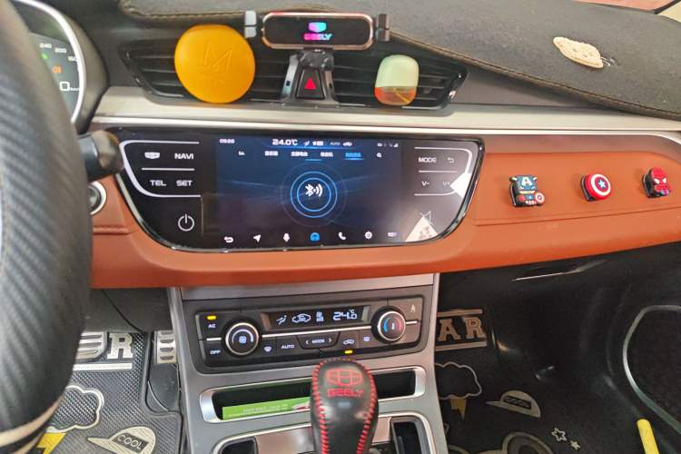 Used Geely Auto Vision S1 2018 1.5L CVT FENGXING Model Audio And AC Panel