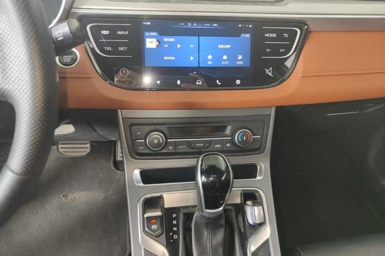 Used Geely Auto Vision S1 2018 1.5L CVT FENGXING Model Audio And AC Panel