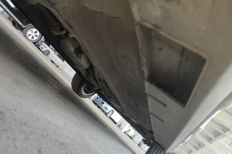 Used Geely Auto Vision S1 2018 1.5L CVT FENGXING Model Chassis Front Left