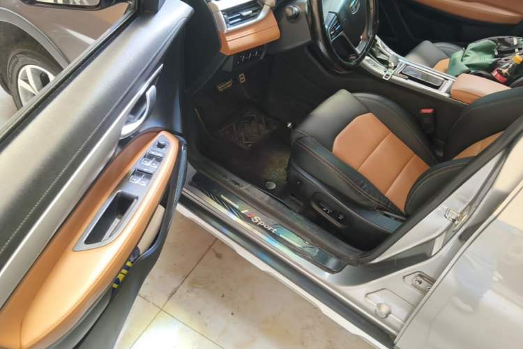 Used Geely Auto Vision S1 2018 1.4T CVT Fēngruì Model Driver Seat