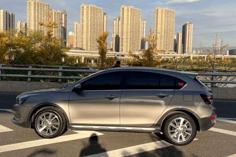 Used Geely Auto Vision S1 2018 1.5L CVT Fongchi Model Exterior 3