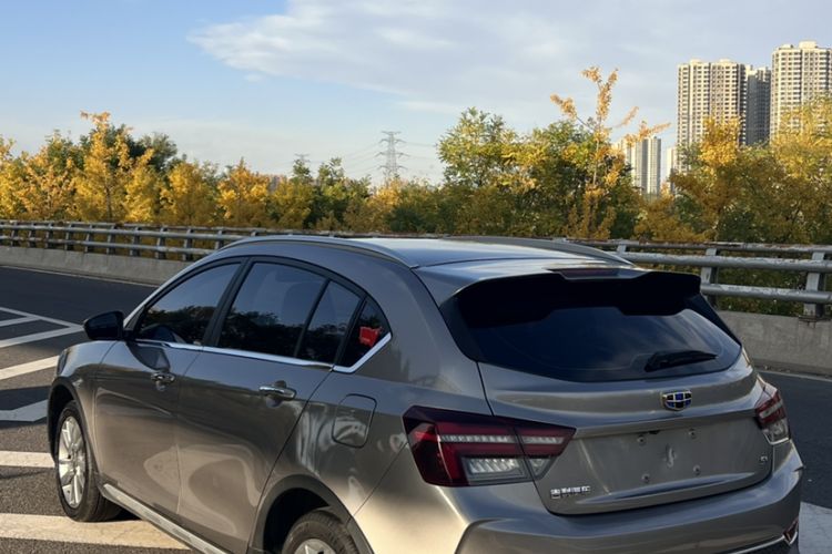 Used Geely Auto Vision S1 2018 1.5L CVT Fongchi Model Exterior 4