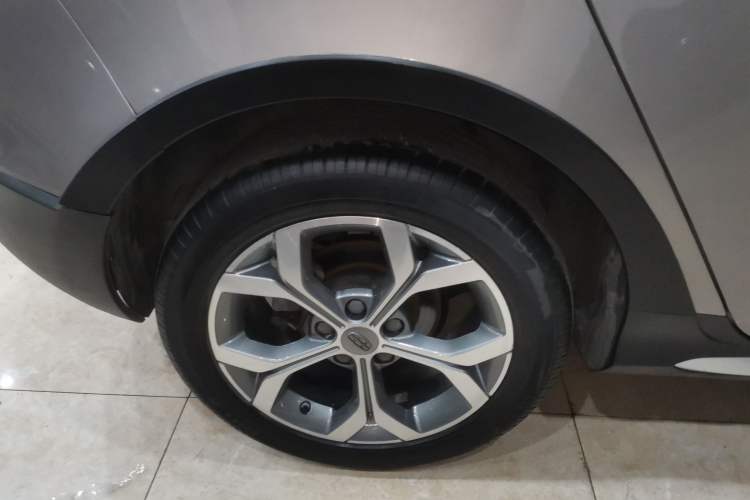 Used Geely Auto Vision S1 2018 1.4T CVT FENGXING Model Exterior 8