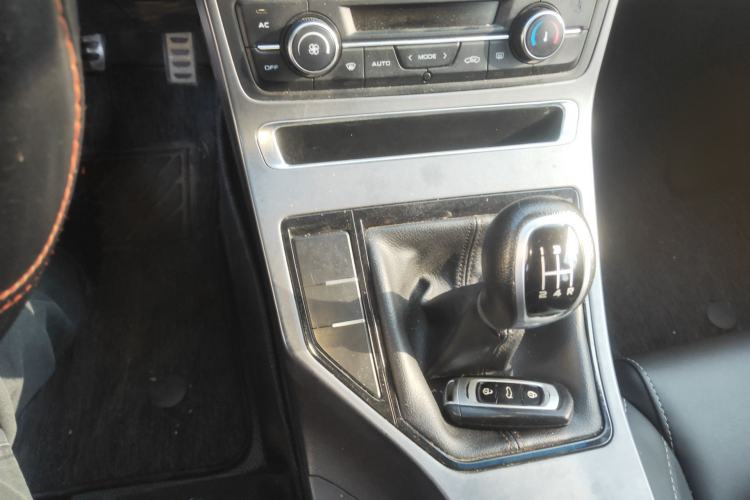 Used Geely Auto Vision S1 2018 1.5L Manual Fong Chi Model Gear Lever