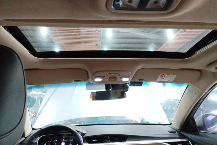 Used Geely Auto Vision S1 2018 1.4T CVT Fēngruì Model Headliner