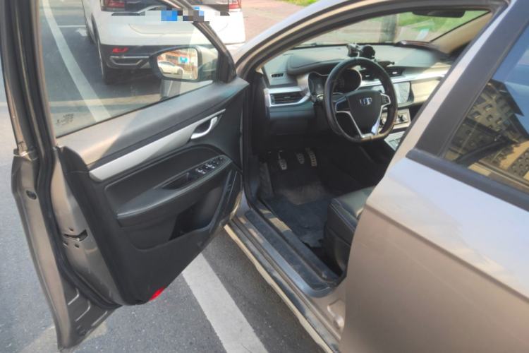 Used Geely Auto Vision S1 2018 1.5L Manual Fong Chi Model Interior 3