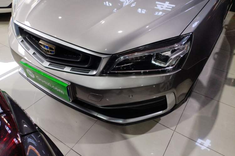 Used Geely Auto Vision S1 2018 1.4T CVT Fēngruì Model Left Front Headlight