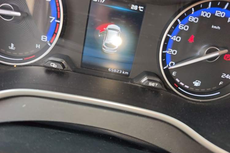 Used Geely Auto Vision S1 2018 1.5L Manual Fong Chi Model Odometer Close Up