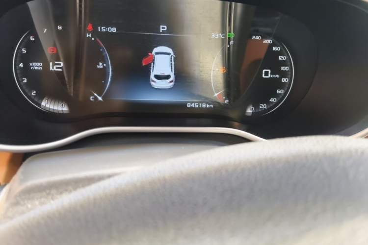 Used Geely Auto Vision S1 2018 1.4T CVT Fēngruì Model Odometer Close Up