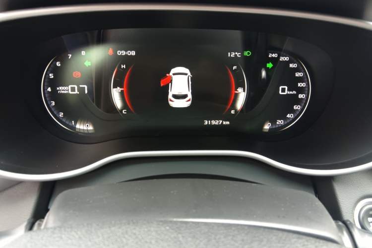Used Geely Auto Vision S1 2018 1.5L Manual FENGXING Model Odometer Close Up