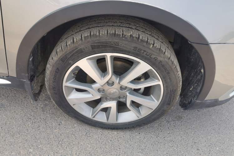 Used Geely Auto Vision S1 2018 1.5L Manual Fong Chi Model Right Front Wheel Hub