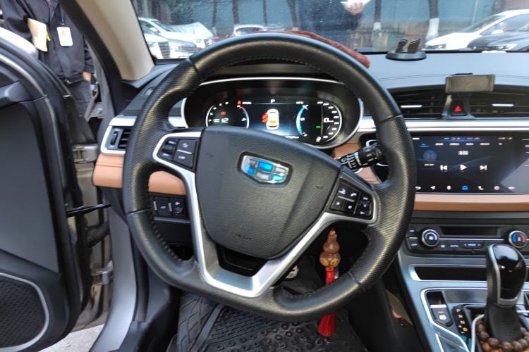 Used Geely Auto Vision S1 2018 1.4T CVT FENGXING Model Steering Wheel