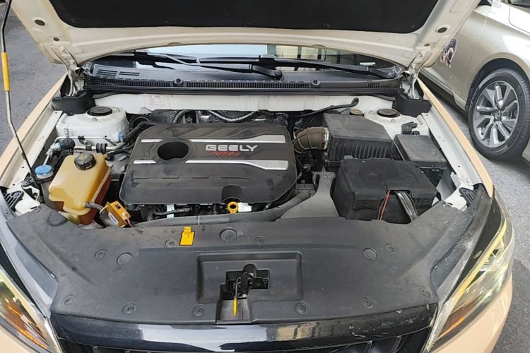 Used Geely Auto Vision S1 2018 1.4T CVT Fēngruì Model Engine Bay