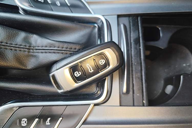 Used Geely Auto Vision S1 2018 1.4T CVT Fēngruì Model Interior 1