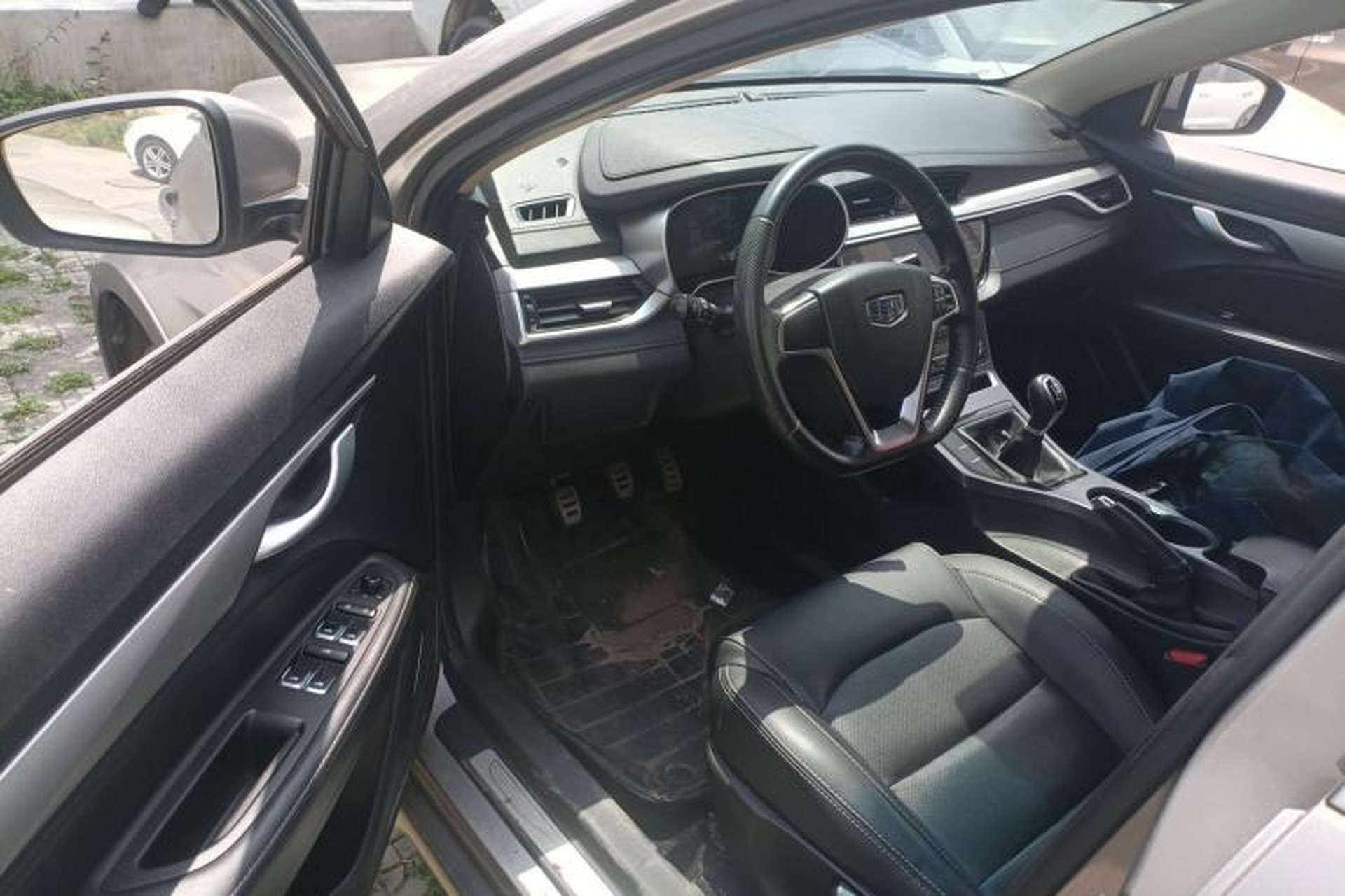 Used Geely Auto Vision S1 2018 1.5L Manual FENGXING Model Driver Seat