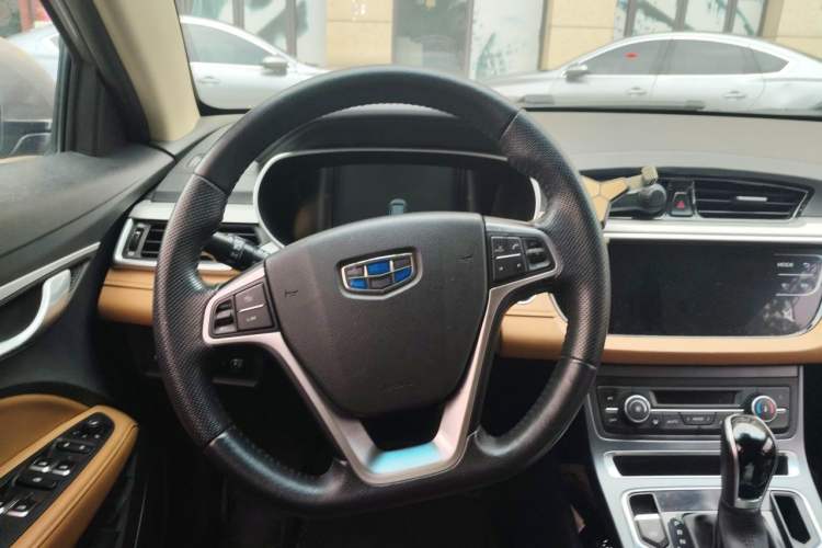 Used Geely Auto Vision S1 2018 1.4T CVT FENGXING Model Steering Wheel