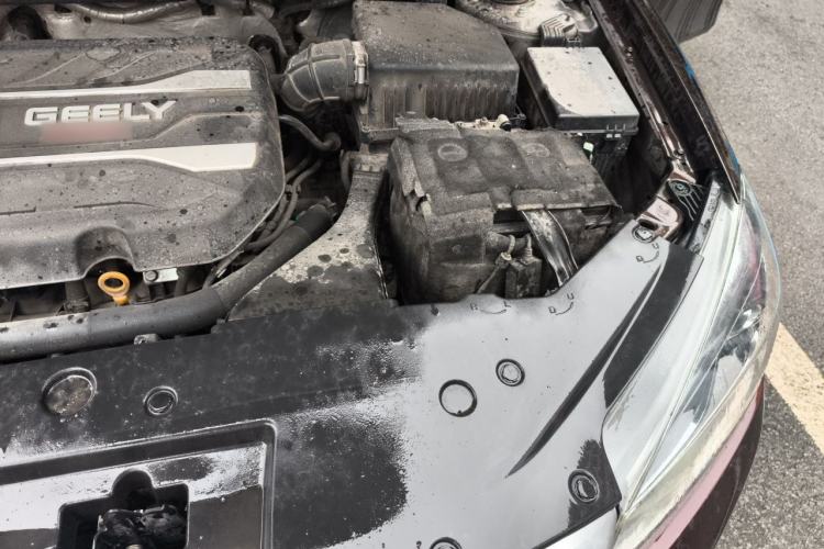 Used Geely Auto Vision S1 2018 1.4T CVT FENGXING Model Engine Bay Left