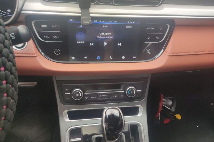 Used Geely Auto Vision S1 2018 1.5L CVT Fongchi Model Audio And AC Panel