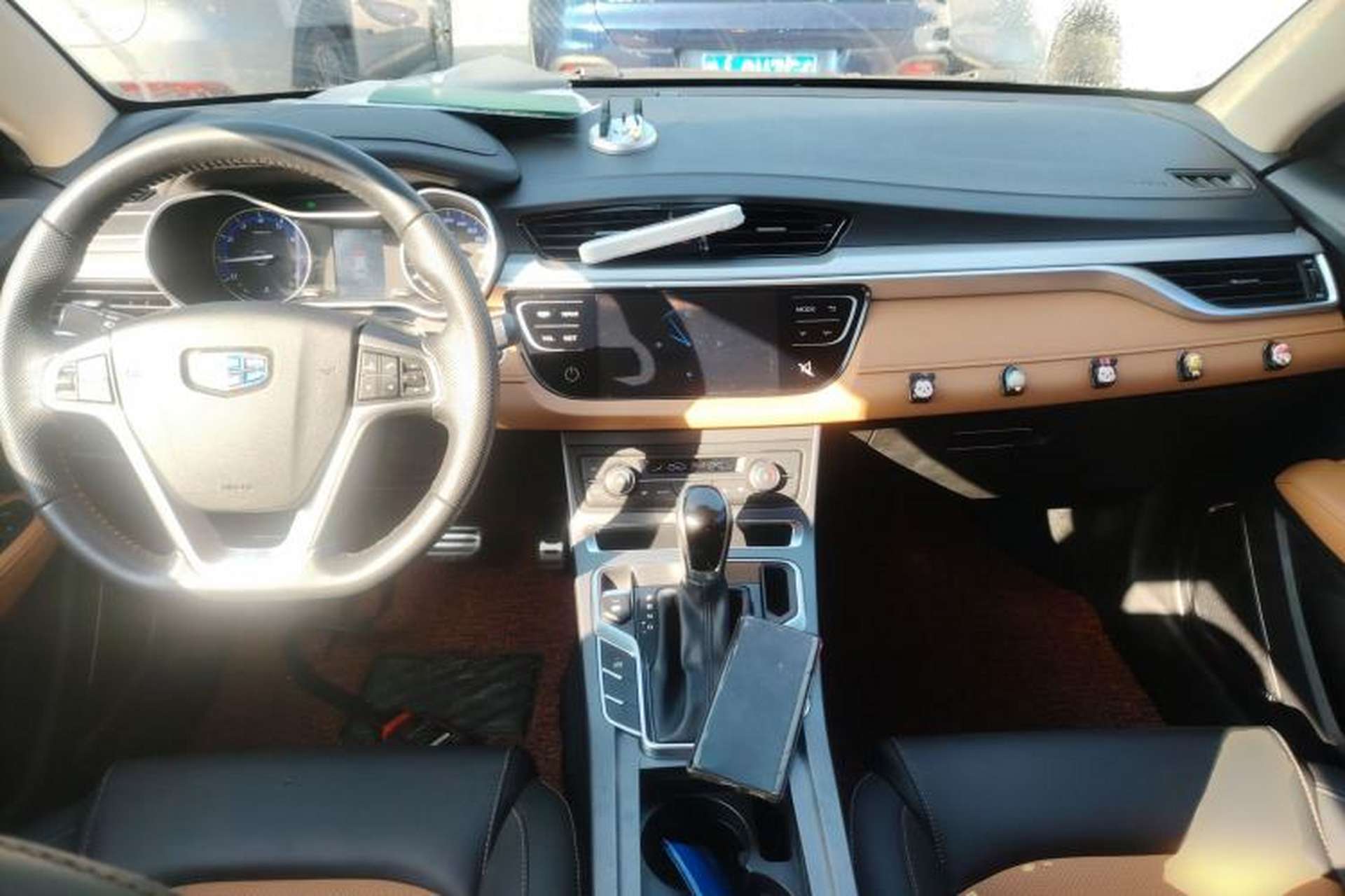 Used Geely Auto Vision S1 2018 1.4T CVT Fengchi Model Center Console