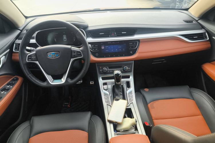 Used Geely Auto Vision S1 2018 1.5L CVT FENGXING Model Center Console