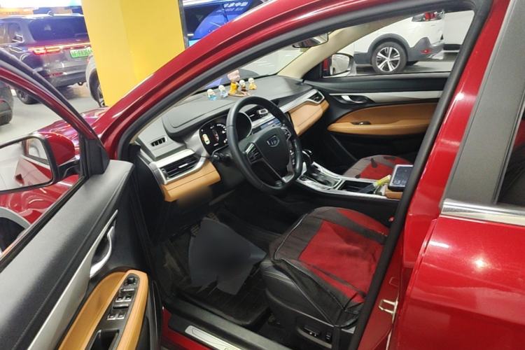 Used Geely Auto Vision S1 2018 1.4T CVT Fēngruì Model Driver Seat