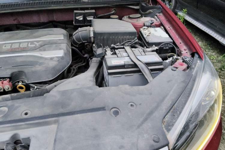 Used Geely Auto Vision S1 2018 1.4T CVT Fengchi Model Engine Bay Left
