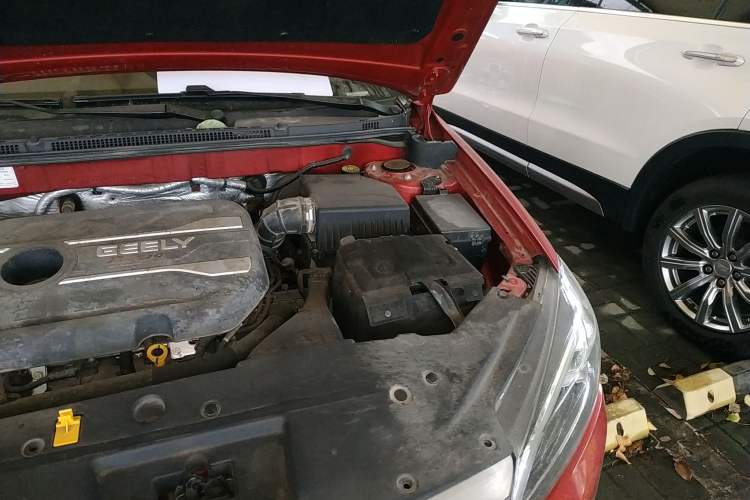 Used Geely Auto Vision S1 2018 1.4T CVT Fēngruì Model Engine Bay Left
