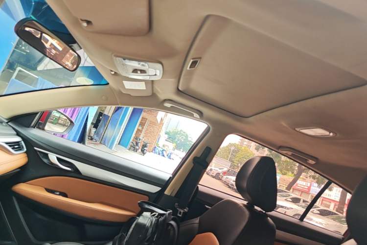 Used Geely Auto Vision S1 2018 1.4T CVT FENGXING Model Headliner