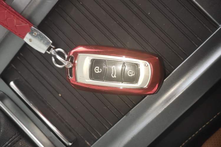 Used Geely Auto Vision S1 2018 1.4T CVT FENGXING Model Interior 1