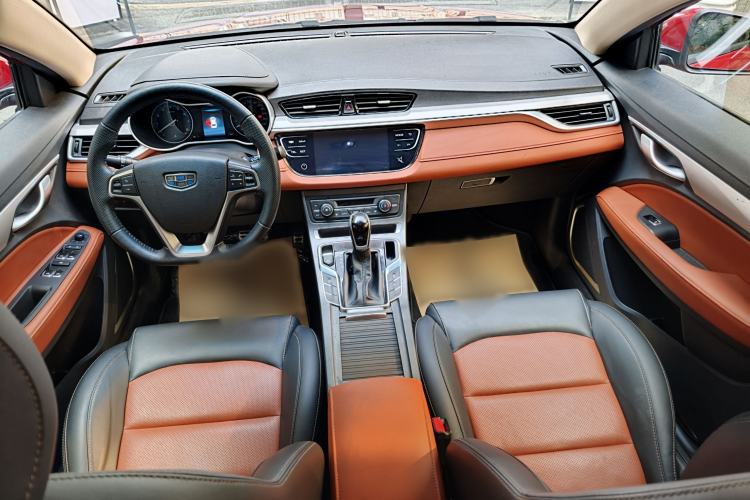 Used Geely Auto Vision S1 2018 1.5L CVT Fongchi Model Interior 4