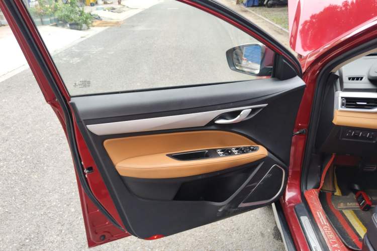 Used Geely Auto Vision S1 2018 1.4T CVT FENGXING Model Left Front Door Interior