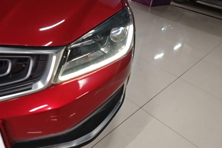 Used Geely Auto Vision S1 2018 1.4T CVT FENGXING Model Left Front Headlight