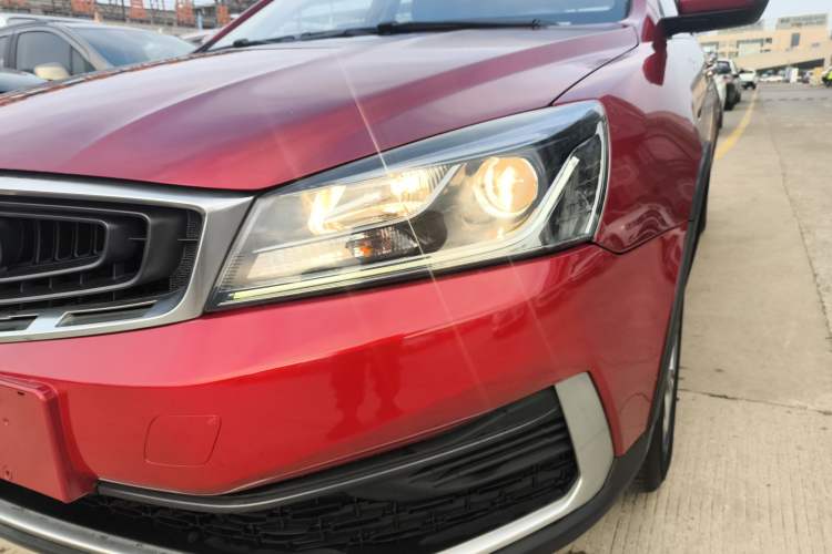 Used Geely Auto Vision S1 2018 1.5L CVT FENGXING Model Left Front Headlight