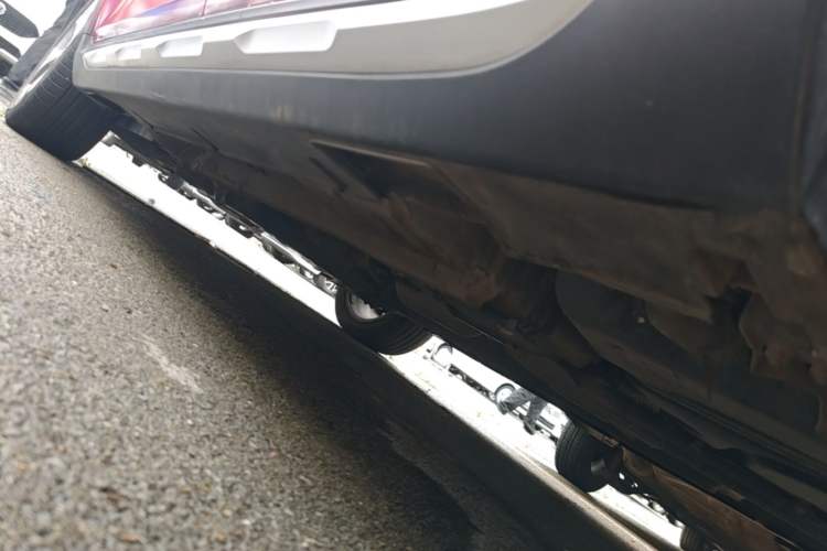Used Geely Auto Vision S1 2018 1.5L CVT FENGXING Model Left Side Sill