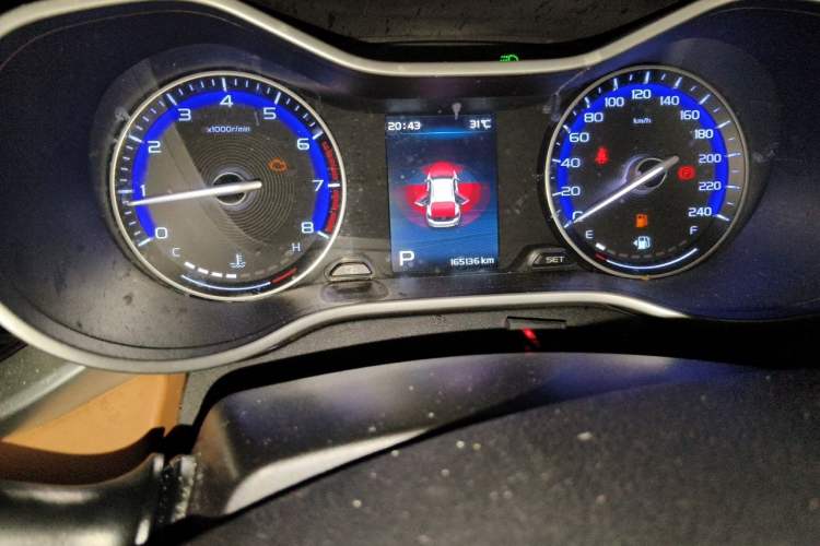 Used Geely Auto Vision S1 2018 1.4T CVT Fengchi Model Odometer Close Up