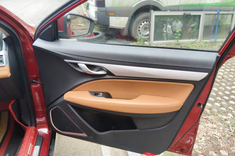 Used Geely Auto Vision S1 2018 1.4T CVT FENGXING Model Right Front Door Interior