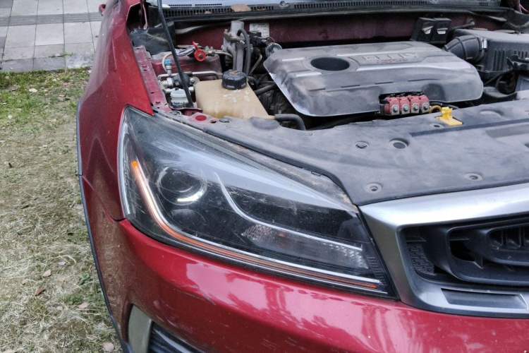 Used Geely Auto Vision S1 2018 1.4T CVT Fengchi Model Right Front Headlight