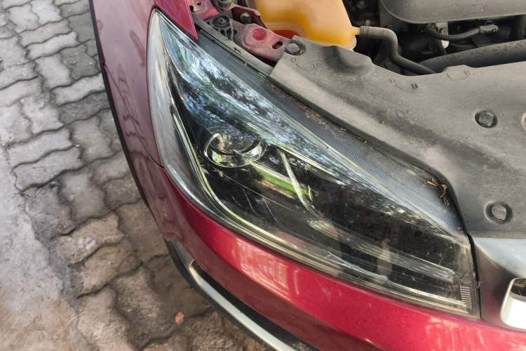 Used Geely Auto Vision S1 2018 1.4T CVT FENGXING Model Right Front Headlight