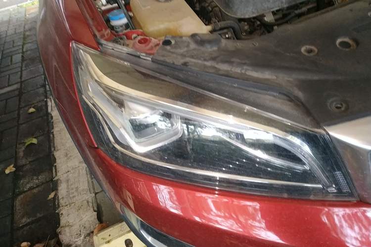 Used Geely Auto Vision S1 2018 1.4T CVT Fēngruì Model Right Front Headlight