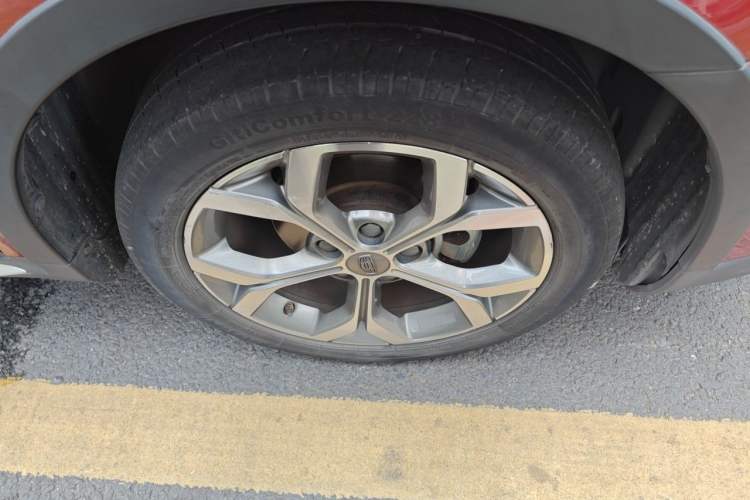 Used Geely Auto Vision S1 2018 1.4T CVT FENGXING Model Right Front Wheel Hub