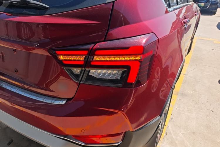 Used Geely Auto Vision S1 2018 1.4T CVT FENGXING Model Right Rear Taillight