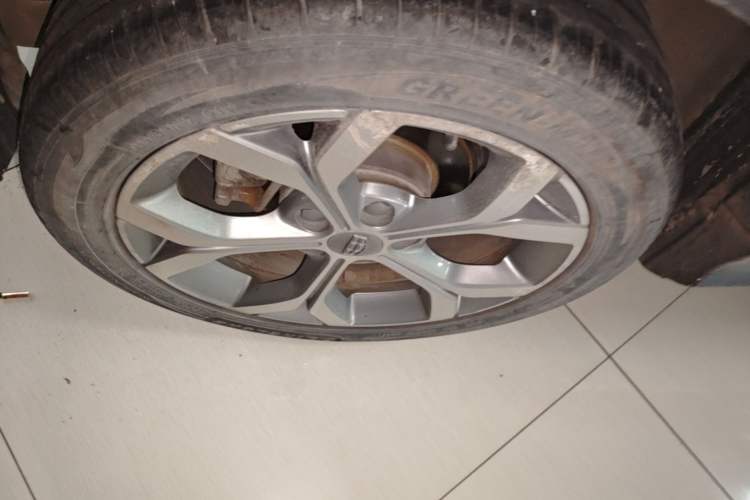 Used Geely Auto Vision S1 2018 1.4T CVT FENGXING Model Right Rear Wheel Hub