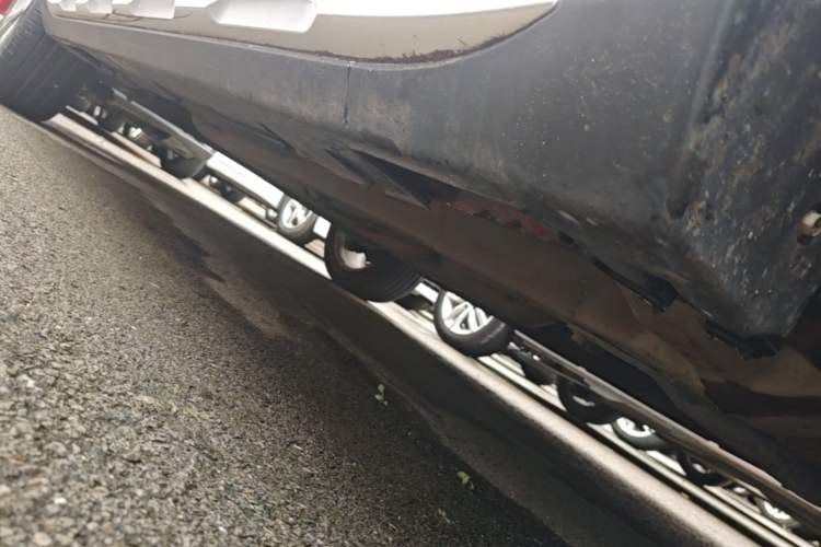 Used Geely Auto Vision S1 2018 1.5L CVT FENGXING Model Right Side Sill