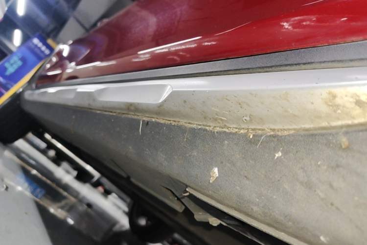 Used Geely Auto Vision S1 2018 1.4T CVT Fēngruì Model Right Side Sill