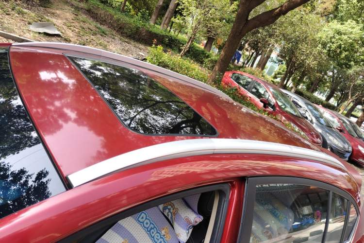Used Geely Auto Vision S1 2018 1.4T CVT FENGXING Model Roof