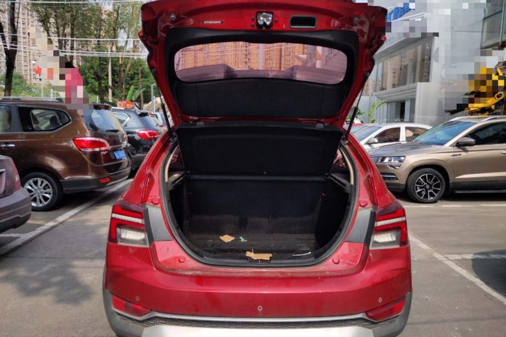 Used Geely Auto Vision S1 2018 1.4T CVT FENGXING Model Trunk