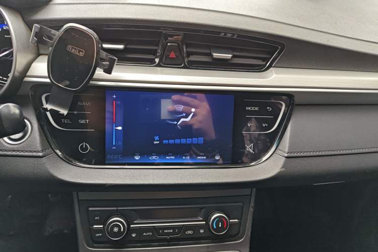 Used Geely Auto Vision S1 2018 1.5L Manual Fong Chi Model Audio And AC Panel